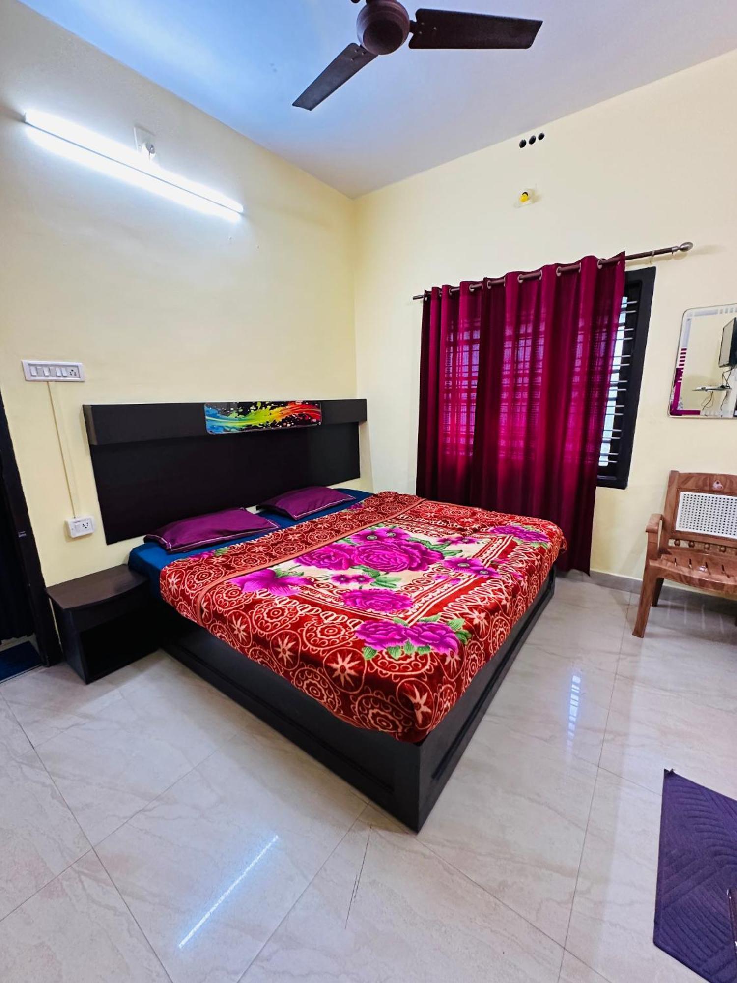 G Mount Budget Stay Munnar Ngoại thất bức ảnh
